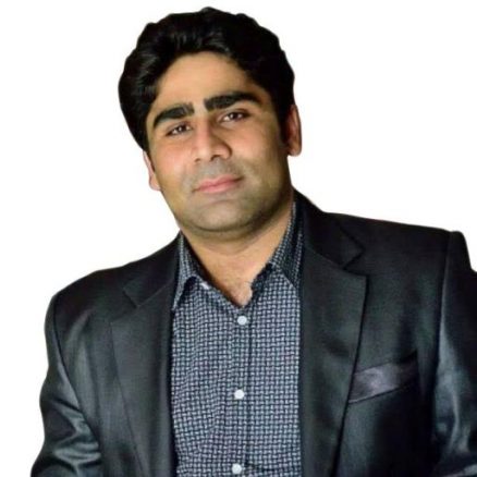 zeeshan hashim articles at girdopesh.com