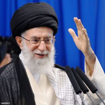 ایران میں خامنہ ای کی شکست : ایک بڑی تبدیلی کا آغاز ۔۔ ڈاکٹر عباس برمانی Khamenei
