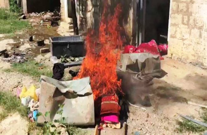 لوڈّ شیڈنگ کے خلاف ہنگامے : فائرنگ سے دو افراد ہلاک ، وپڈا آفس اور تھانہ نذرِ آتش malakand protest news girdopesh.com