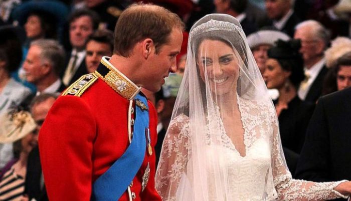 ملکہ نے ہیری اور میگھن کو شاہی القابات کے استعمال سے روک دیا prince harry wedding