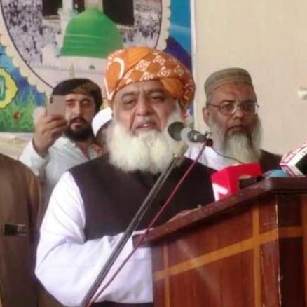 اسٹیبلشمنٹ سیاست سے باہر ہو جائے تو سب خیر ہو جائیگی: فضل الرحمان