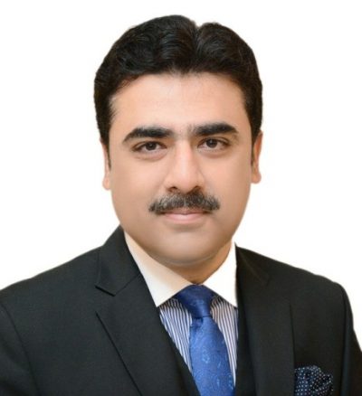 یاسر پیرزادہ کا مکمل کالم:ڈیڑھ ارب مسلمانوں کی دعائیں columns of yasir pirzada girdopesh.com