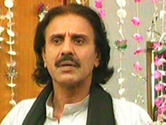ناموراداکار گلاب چانڈیو انتقال کر گۓ gulab chandio
