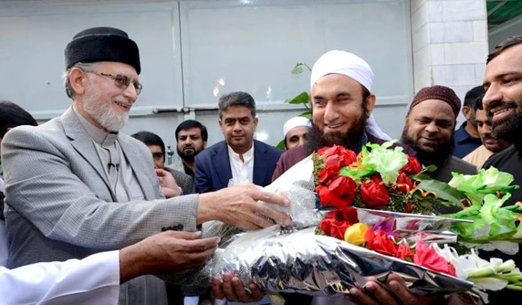 مولانا طارق جمیل کینیڈا تو منتقل نہیں ہو رہے؟ ۔۔ محمد اظہارالحق Molana-Tariq-Jameel and Tahir-ul-Qadri