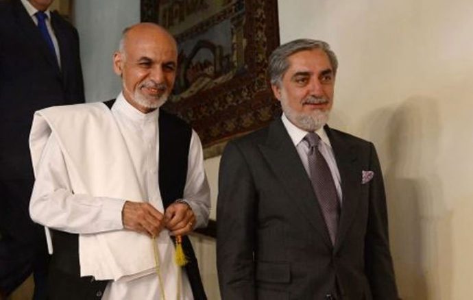 سید مجاہد علی کا تجزیہ : پاکستان کی افغان حکمت عملی کیا ہے؟ ashraf ghani and abdullah
