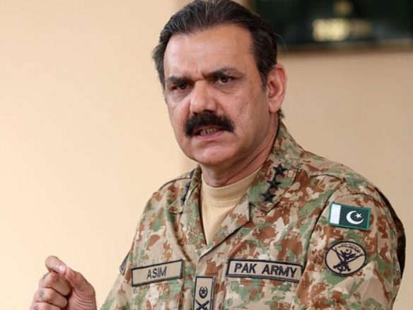 سید مجاہد علی کا تجزیہ : جنرل عاصم باجوہ کس کس کو لے ڈوبیں گے؟ aasim salim bajwa