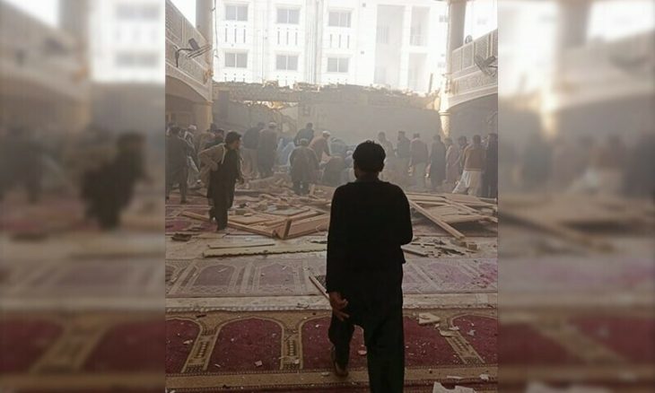 پشاور: پولیس لائنز کے قریب مسجد میں دھماکا، 25 افراد شہید، 120 زخمی
