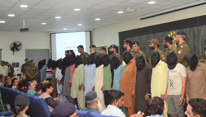 جی ایچ کیو پر حملے میں ملوث 76 ملزمان گرفتار، 17 مقدمات درج