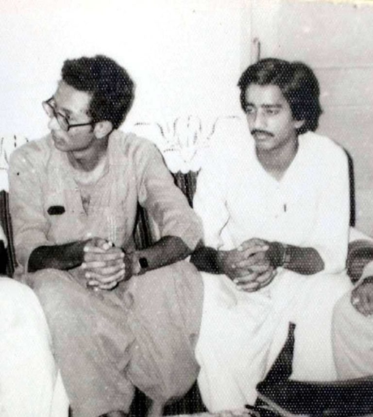 کپ بازار میں آتشزدگی اور جوہر ٹاؤن کے پلاٹوں کا تذکرہ : رضی الدین رضی بنام شاکر حسین شاکر ( 37 برس پرانا مکتوب ) shakir razi amin
