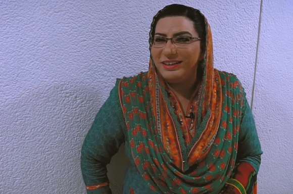 لاہور:بہن کی شادی ہوئی توجہیز میں بھینسوں کوبھی سونے کےکنگن پہنا کر بھیجا تھا،فردوس عاشق