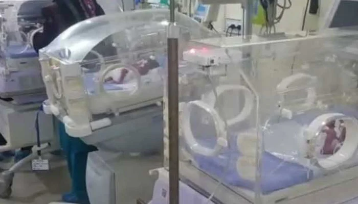 بہاولپور میں گزشتہ روز بیک وقت پیدا ہونے والے 5 بچوں میں سے 3 دم توڑ گئے