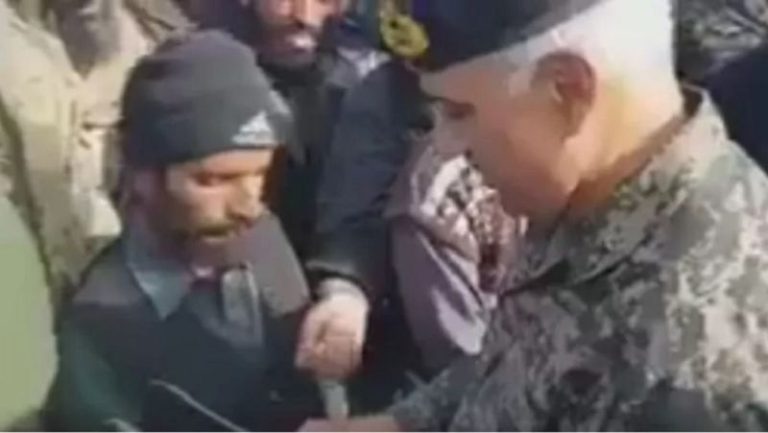 سید مجاہد علی کا تجزیہ:سپریم کورٹ فیض آباد دھرنے کا راز جنرل فیض حمید سے معلوم کرے! faiz hameed