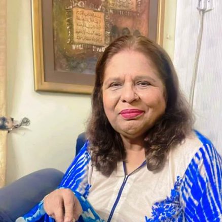 ناہید نانو اور اس کا ملتان : شاکرحسین شاکر کا تہنیت نامہ naheed nano