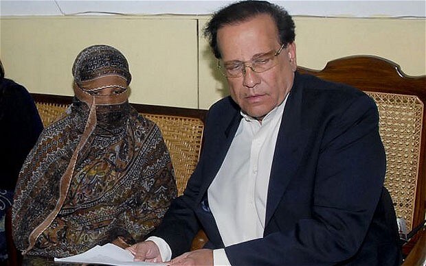 ڈاکٹر علی شاذف کا کالم :سلمان تاثیر کی خاموش برسی اور بولتا ہوا جنون Salman_Taseer asia bb