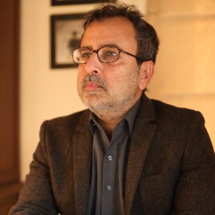آئی پی پیز معاہدوں کو کسی صورت تبدیل نہیں کریں گے: وزیر توانائی
