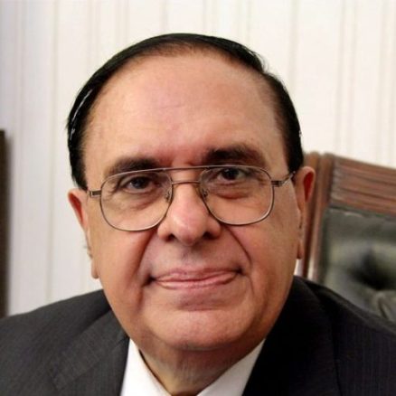 وجاہت مسعود کا کالم : دستِ عطا کی حنا کاری میں نقوشِ خطا https://girdopesh.com/wp-content/uploads/2024/12/atta-ur-rehman.jpg