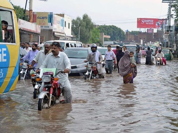 ملتان سمیت جنوبی پنجاب کے مختلف شہروں میں بارش : این ڈی ایم اے نے الرٹ جاری کر دیا multan rain