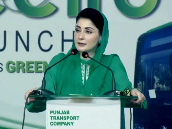 سیلاب متاثرین کا بینظیر انکم سپورٹ پروگرام کے 10ہزار سےکچھ نہیں بنےگا، مریم نواز maryam DGK 2025
