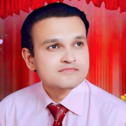 پروفیسر شہزاد احمدخان کا منفرد اعزاز : 15 مضامین میں ایم اے کی ڈگری حاصل کر لی professor shehzad