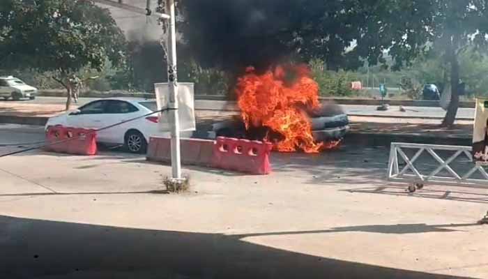 اسلام آباد میں کچہری کے قریب خود کش دھماکا : 12 افراد ہلاک20 زخمی islamabad blast 2025