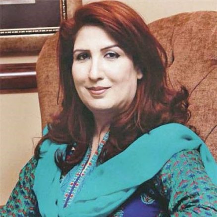 ’کھلے مین ہول میں رات کو ہرگز مت گریں‘ ( شہلا رضا اور ان کے بچوں کی کہانی ) : وسعت اللہ خان کا کالم shehla raza PPP
