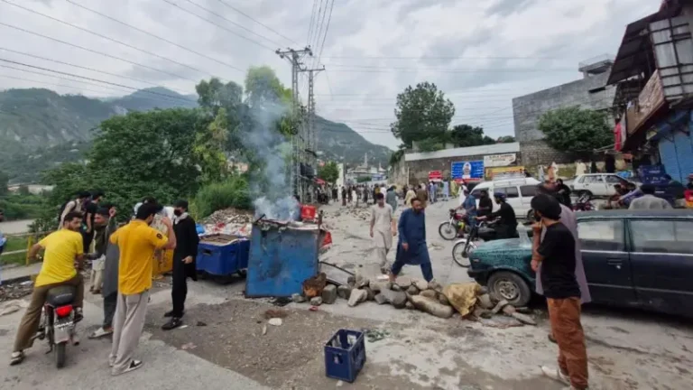 muzaffar abad strike